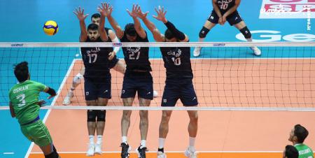 صعود تیم ملی والیبال ایران به مرحله نیمه‌نهایی رقابت‌های قهرمانی آسیا 
