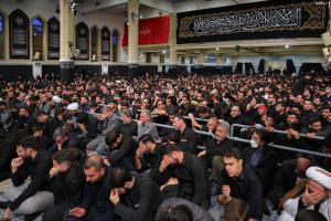 مراسم عزاداری اربعین حسینی با حضور هیئت‌های دانشجویی در محضر رهبر انقلاب +عکس