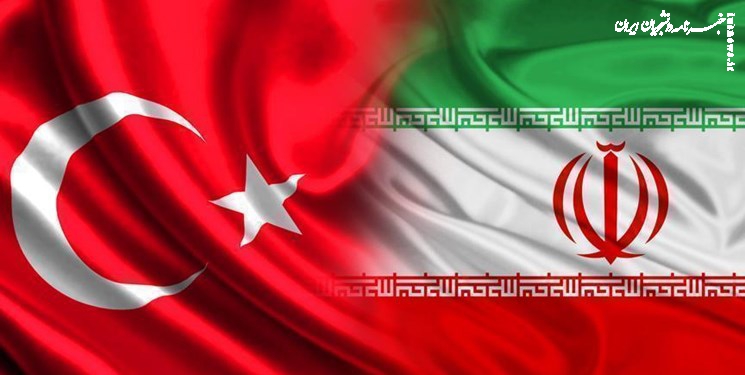 کارشناس ترکیه‌ای:‌ اخبار اقدام ایران علیه باکو و واکنش آنکارا جعلی است