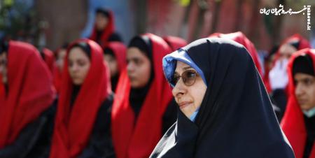 زن ایرانی الگوی نه شرقی و نه غربی را به دنیا ارائه می‌کند 