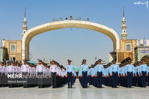 صبحگاه عهد سربازی در مسجد مقدس جمکران +عکس