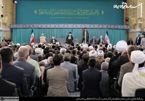 عکس| دیدار مسئولان نظام، سفرای کشور‌های اسلامی و میهمانان کنفرانس وحدت با رهبر انقلاب