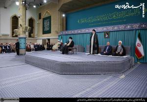 عکس| دیدار مسئولان نظام، سفرای کشور‌های اسلامی و میهمانان کنفرانس وحدت با رهبر انقلاب