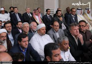 عکس| دیدار مسئولان نظام، سفرای کشور‌های اسلامی و میهمانان کنفرانس وحدت با رهبر انقلاب