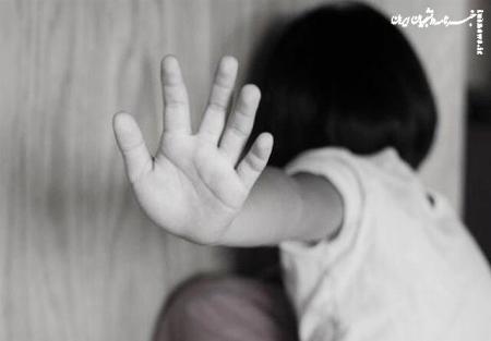 شکنجه هولناک دختر ۴ ساله به دست مادر سنگدل و ناپدری‌اش