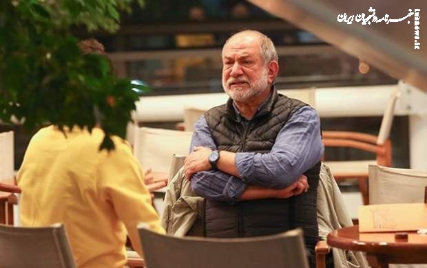 استقبال هنرمندان از پیکر آتیلا پسیانی +عکس