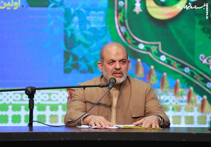 هشدار وزیر کشور در باره مهاجرین افغانی