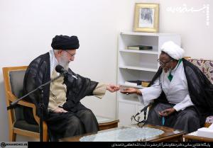 تصاویری از دیدار شیخ زکزاکی با رهبر انقلاب