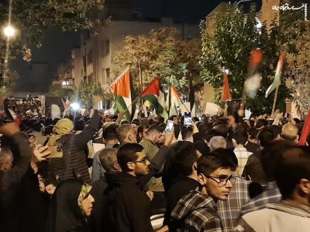 فیلم| راهپیمایی شبانه مردم تهران در حمایت از مردم غزه