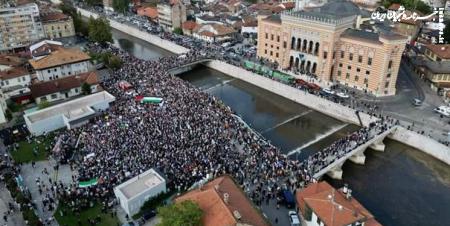  مردم بوسنی در حمایت از غزه تظاهرات گسترده برگزار کردند +عکس