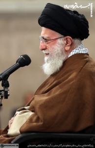 دیدار دست‌اندرکاران برگزاری کنگره ملی شهدای استان لرستان با رهبر انقلاب +عکس