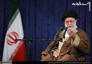 دیدار دست‌اندرکاران برگزاری کنگره ملی شهدای استان لرستان با رهبر انقلاب +عکس