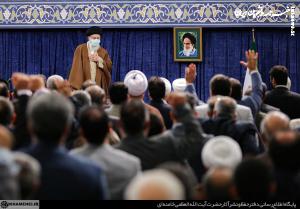 دیدار دست‌اندرکاران برگزاری کنگره ملی شهدای استان لرستان با رهبر انقلاب +عکس