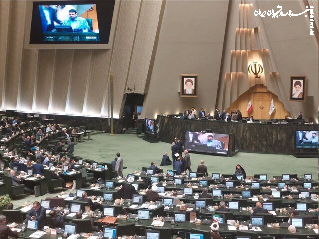 اعلام وصول استعفای الیاس نادران یک روز پس از تحصن جنجالی