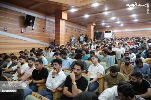 گزارش تصویری بزرگداشت روز دانشجو در دانشگاه علوم‌پزشکی هرمزگان