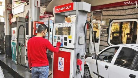 اختلال در برخی پمپ بنزین‌های تهران / پای هک در میان است؟