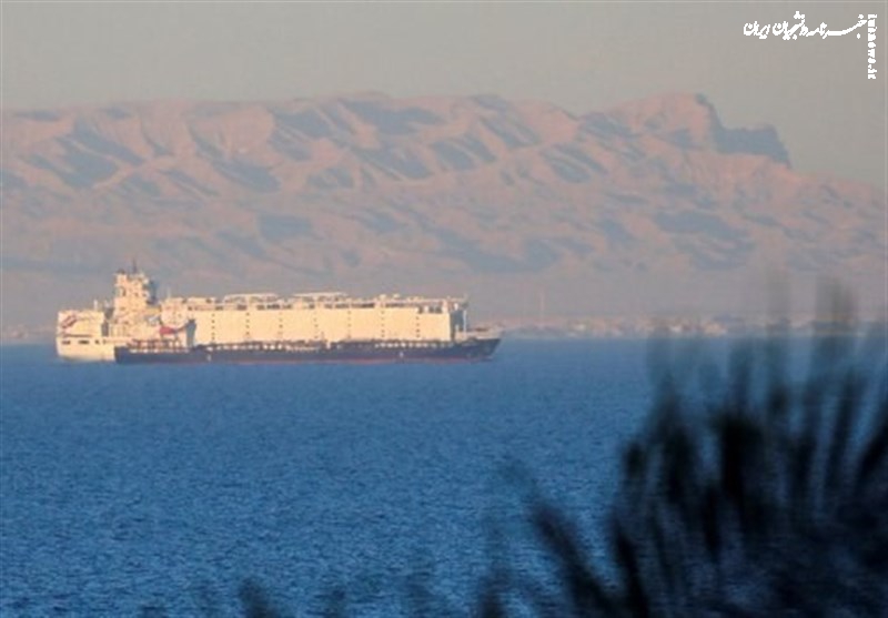 کشتی آمریکایی در نزدیکی عدن هدف قرار گرفت