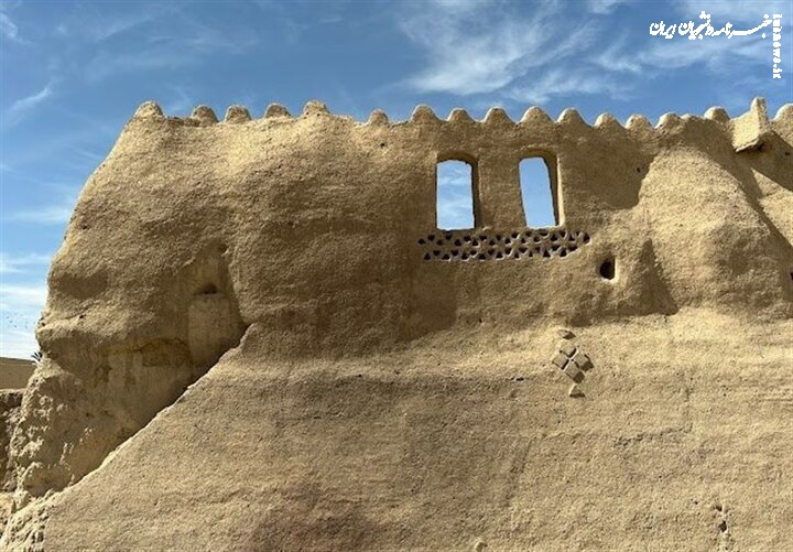 در رخداد مرزی پاکستان یک قلعه تاریخی ایران آسیب دید؟