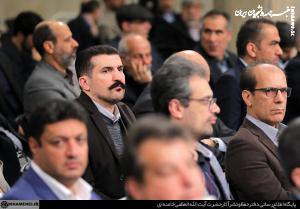 دیدار تولیدکنندگان و فعالان اقتصادی با رهبر انقلاب +عکس