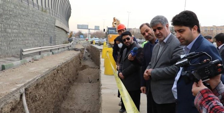 افتتاح و کلنگ‌زنی ۳۲۵ پروژه در تهران همزمان با ایام دهه فجر