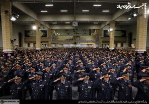 دیدار جمعی از فرماندهان نیروی هوایی ارتش با فرمانده کل قوا +عکس