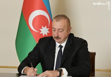  علی اف رئیس جمهور آذربایجان ماند