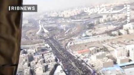 تصاویر هوایی از حضور مردم تهران در جشن پیروزی انقلاب+فیلم