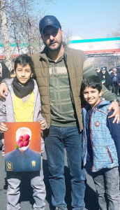 حضور مداحان و چهره‌های سرشناس در راهپیمایی ۲۲ بهمن +عکس