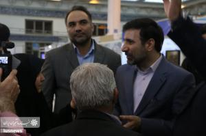 بازدید سخنگوی شورای نگهبان از غرفه «خبرنامه دانشجویان ایران» در نمایشگاه مطبوعات