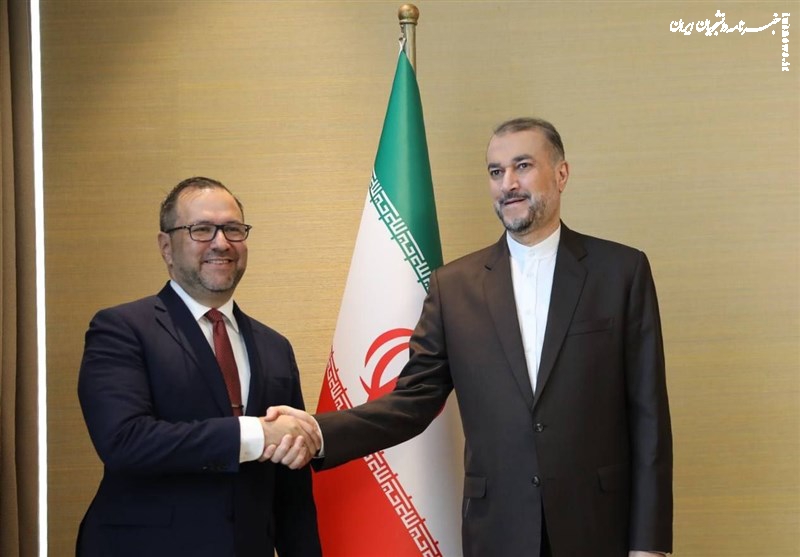 FM hails Tehran-Caracas cooperation