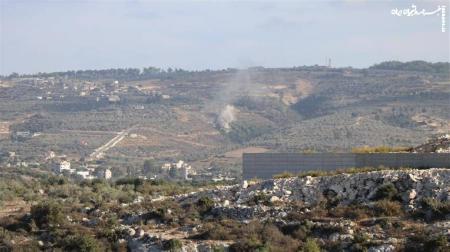 Zionist military shells, bombs Lebanese towns