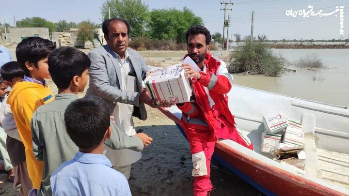 Over 10k flood-stricken people in southeast Iran receive aid
