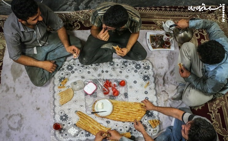 وزارت بهداشت: تعیین «سبد غذایی برای مشاغل» فاقد مبنای علمی است