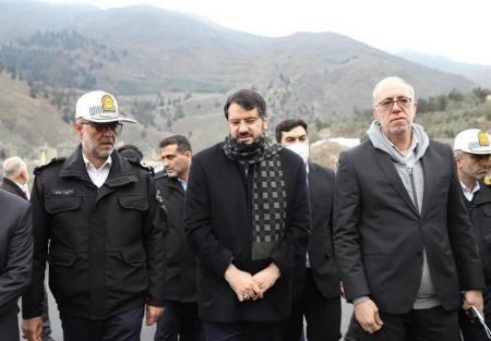 بازدید وزیر راه و شهرسازی از آزادراه قزوین رشت