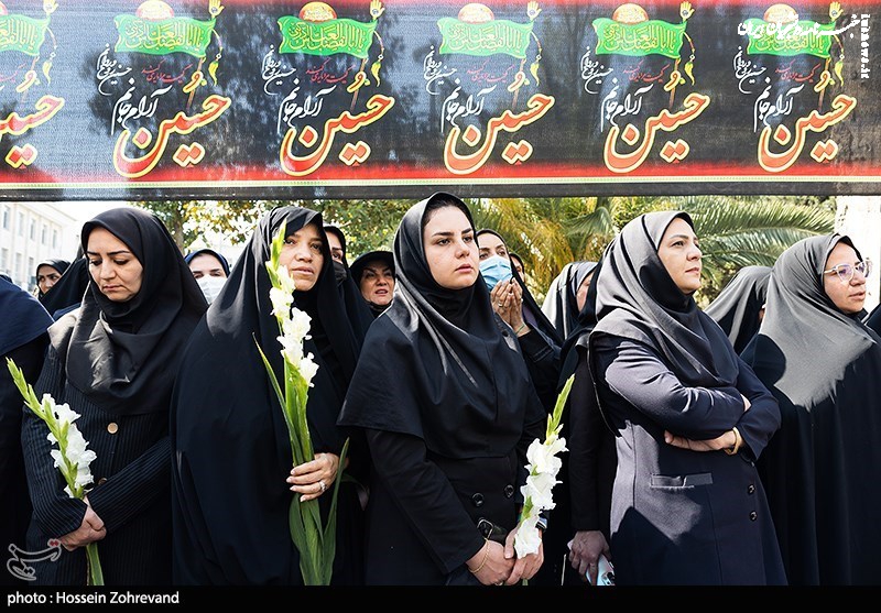  مراسم تشییع شهید گمنام دفاع مقدس در وزارت اقتصاد 