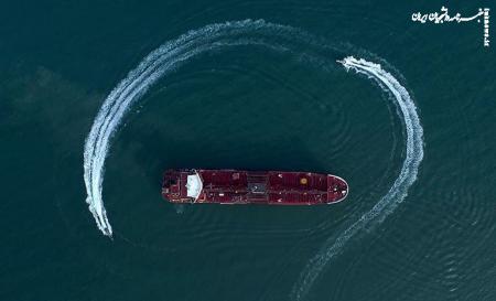 توقیف یک کشتی در نزدیکی امارات