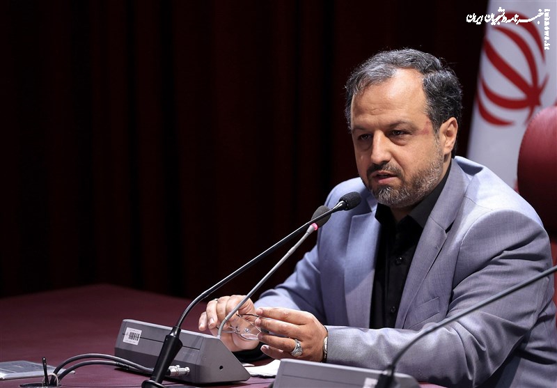 جزئیات معامله ۶هزارمیلیاردی سرخ‌آبی‌ها با پتروشیمی و بانک‌ها