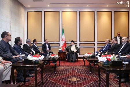 Iran, Pakistan plan to increase trade to $10 in first step
