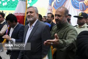 تجدید میثاق کارکنان وزارت کار با آرمان های امام خمینی(ره) +عکس