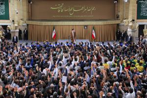 Pictures of the meeting of the leader of Iran with the workers