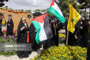 تجمع دانشجویان در محکومیت عملکرد آمریکا در برخورد با دانشجویان آزادی خواه حامی فلسطین +عکس