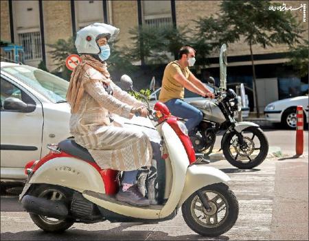 زنان می توانند گواهینامه موتورسیکلت بگیرند؟ +فیلم