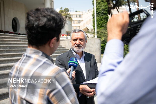 مرتضوی: حداقل دستمزد کارگران تغییر نمی‌کند