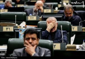 اشک های نمایندگان مجلس در سوگ رئیس جمهور شهید +عکس