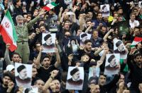 تشییع پیکر رییس جمهور در بین مردم تهران