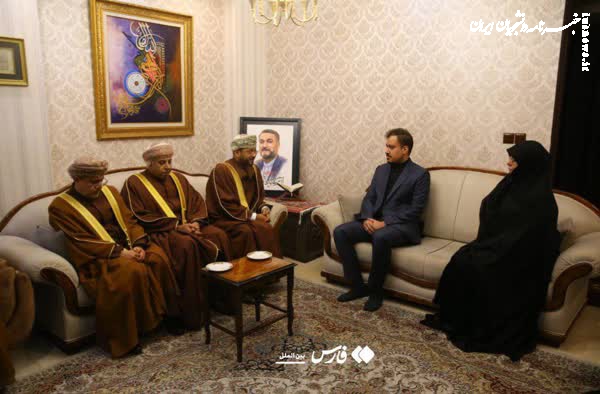 حضور وزیر خارجه عمان در منزل شهید امیرعبداللهیان +عکس
