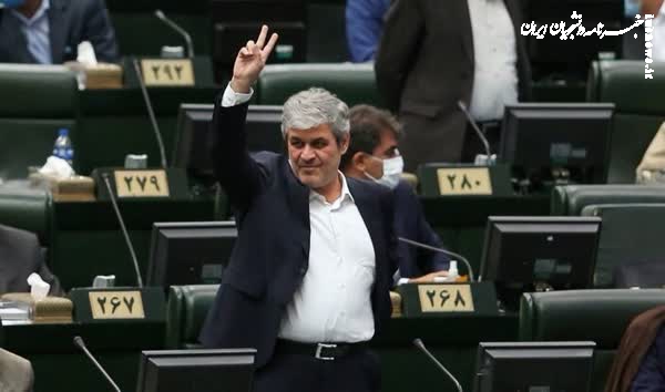 درخواست ۷ نماینده برای رد اعتبارنامه تاجگردون