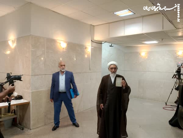 پور محمدی برای انتخابات ریاست جمهوری ثبت نام کرد