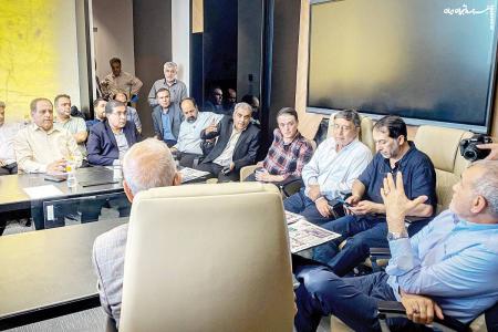 پزشکیان: من اصولگرا هستم