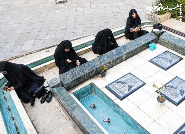 مراسم دعای عرفه در دانشگاه تهران +عکس